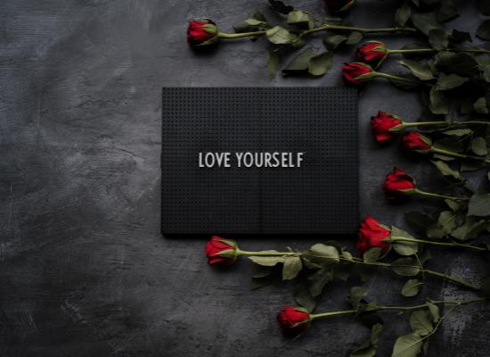  Selflove: 5 tips om er mooi uit te zien zonder make-up en je natuurlijke schoonheid te omarmen