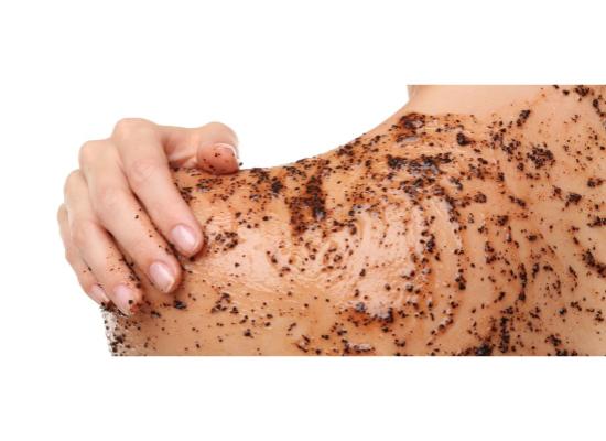 Alles over exfoliatie en de voordelen voor de huid